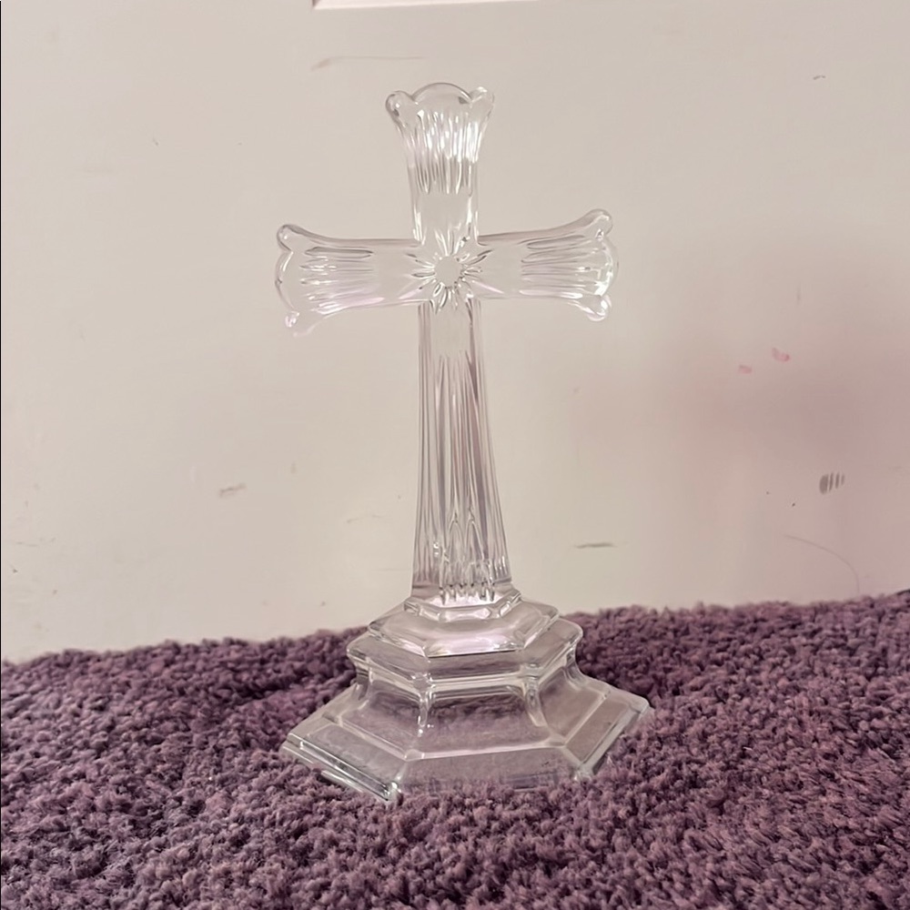 Elegant Glass Cross Decor